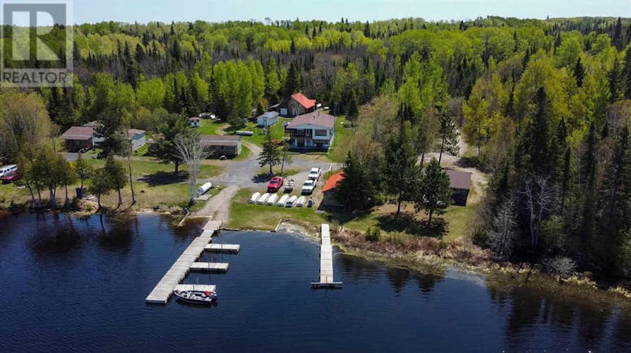 . Five Mile Lake Lodge RD, Reaney Township