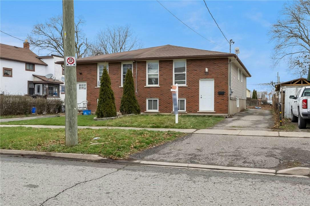 38 Haynes Avenue St. Catharines ON L2R3Z1 House For Sale RE