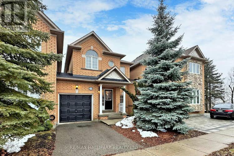 55 WALKVIEW CRES