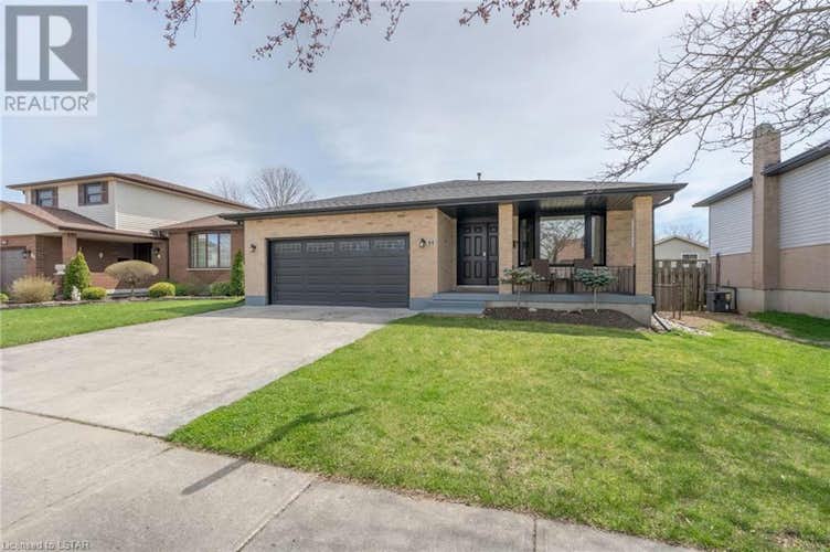 88 GOLFVIEW Crescent
