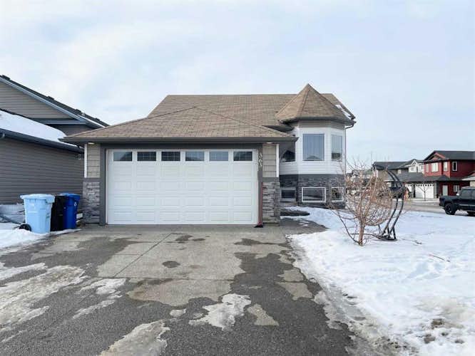 363 Fireweed Crescent