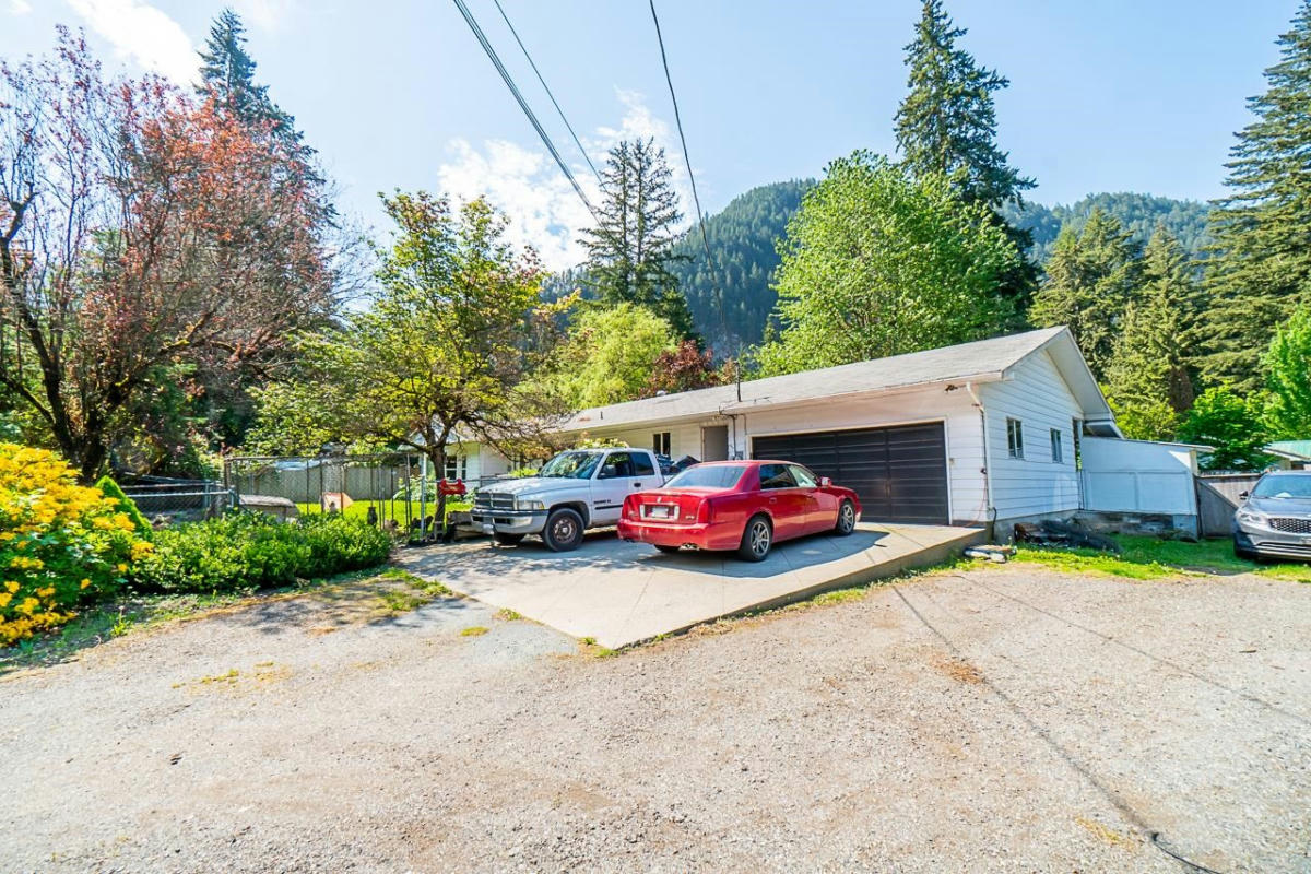 63490 YALE ROAD, Hope, BC V0X 1L2 House For Sale | RE/MAX | R2778946