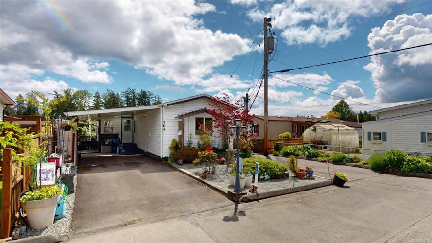 7701 Central Saanich Rd # 104, Central Saanich BC V8M 1X5