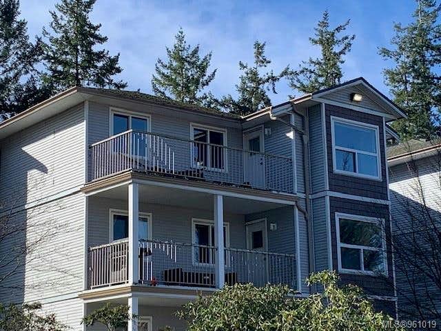 262 Birch St # 301, Campbell River BC V9W 2S3